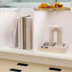 Table basse à LED blanc laqué avec rangements multi-zones, tiroir et compartiments ouverts